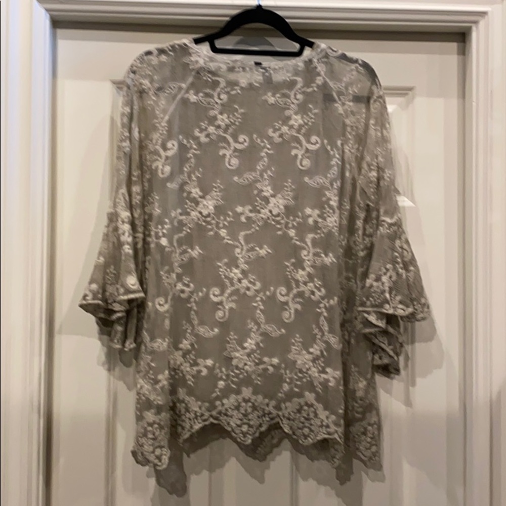Embroidered Blouse - Picture 2 of 3
